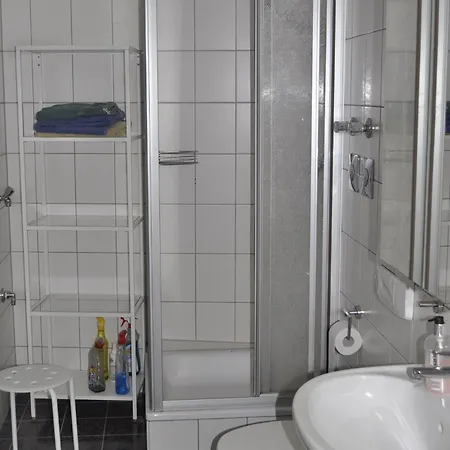 Ferienwohnung Glauchau Апартаменты *