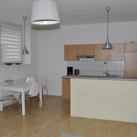 Ferienwohnung Glauchau Апартаменты *