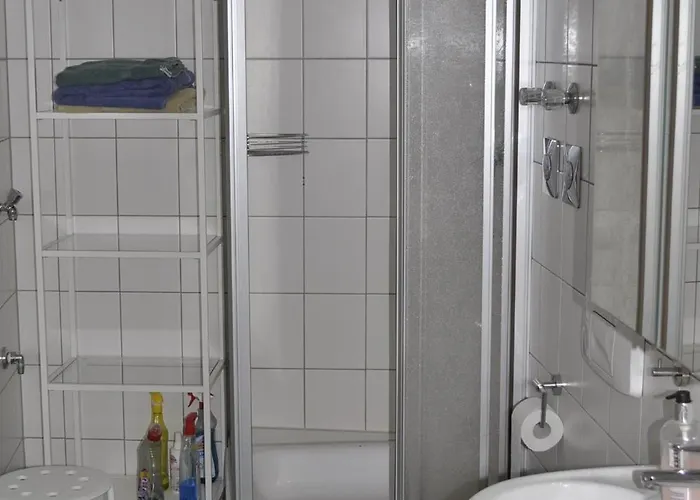 Ferienwohnung Glauchau 아파트 *